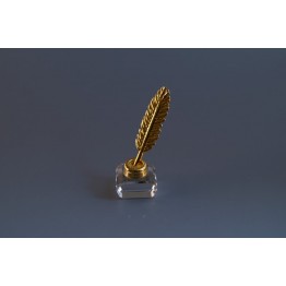 Inktpot met ganzenveer, Goud