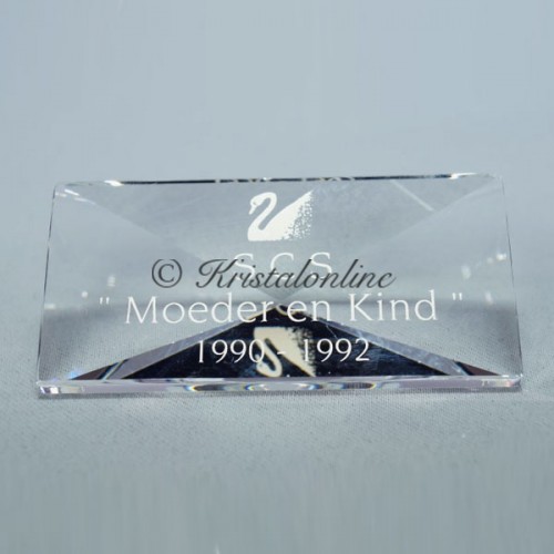 Titel Plaquette 1990-1992 Moeder en kind